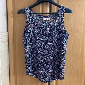 Red, white, and blue floral size Small or 4/6 Faded Glory